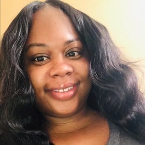 Meet your Posher, Latrice